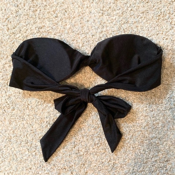 ASOS strapless bikini top - Picture 2 of 3